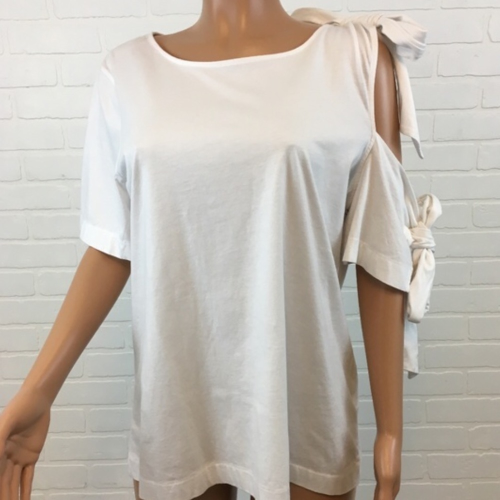 Banana Republic Cold Shoulder Tie Tee - Picture 2 of 8